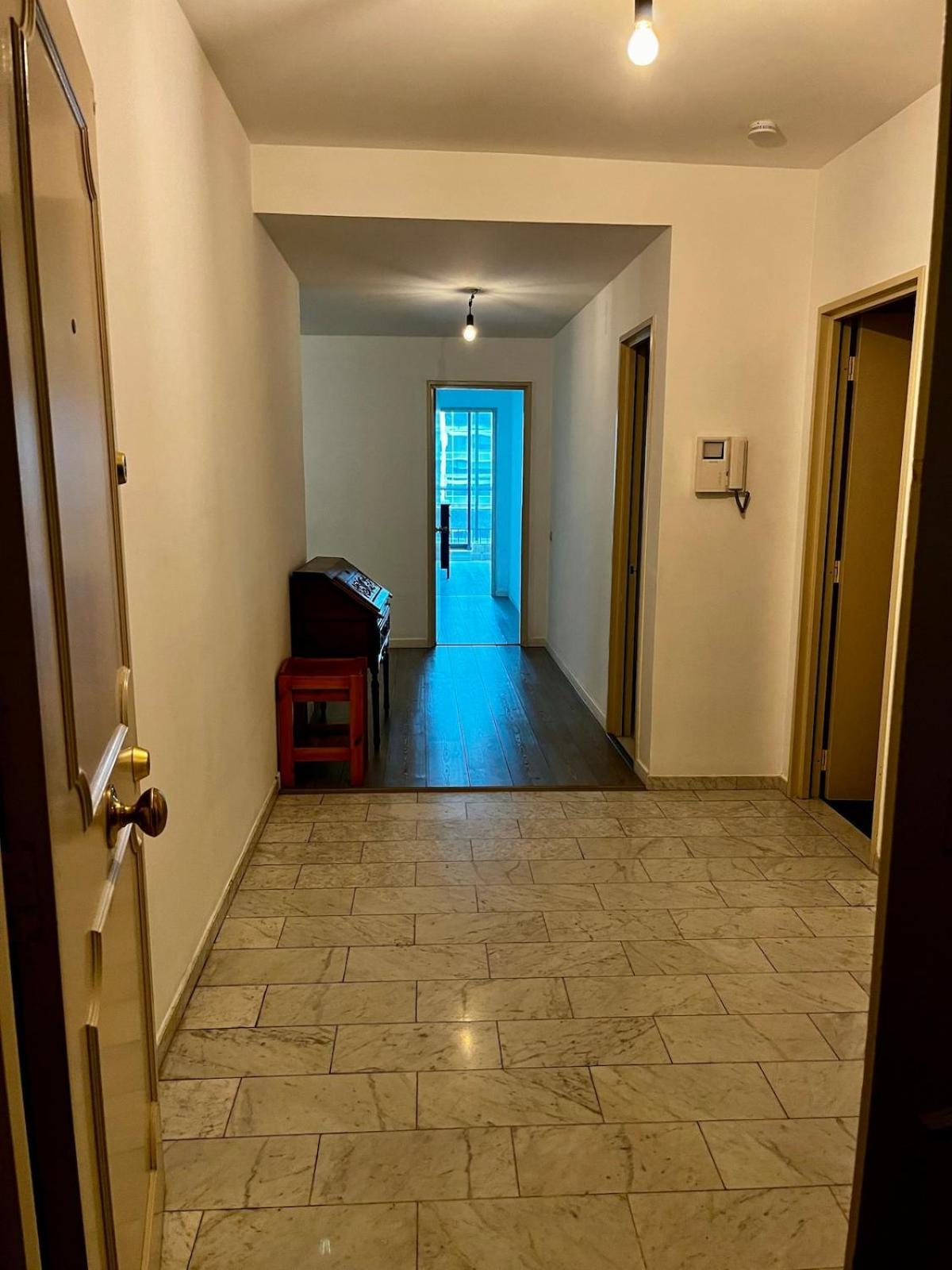 Big Apartment With Parking In Antwerpen Exteriör bild